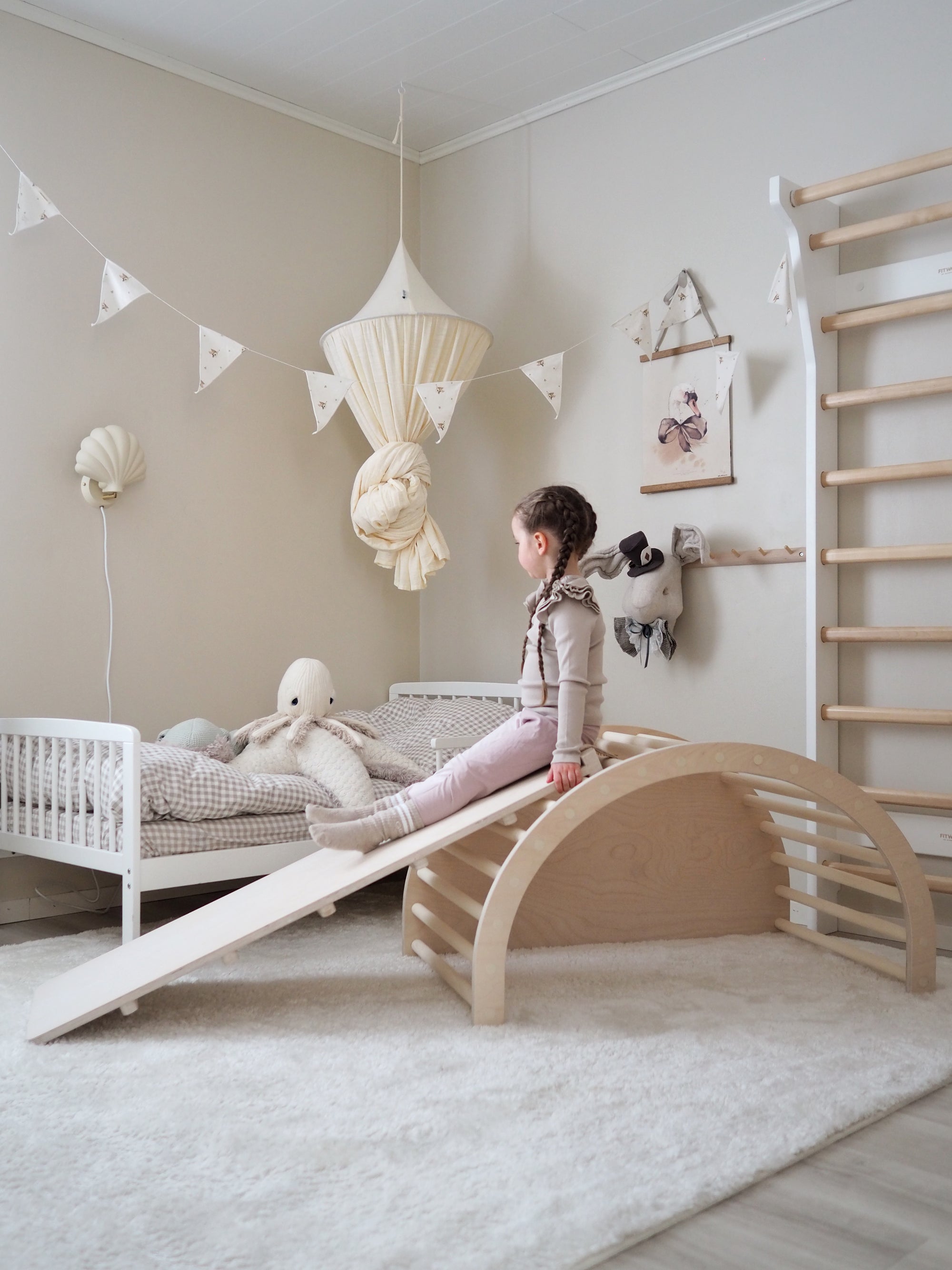 TUOHI II slide ramp | beige